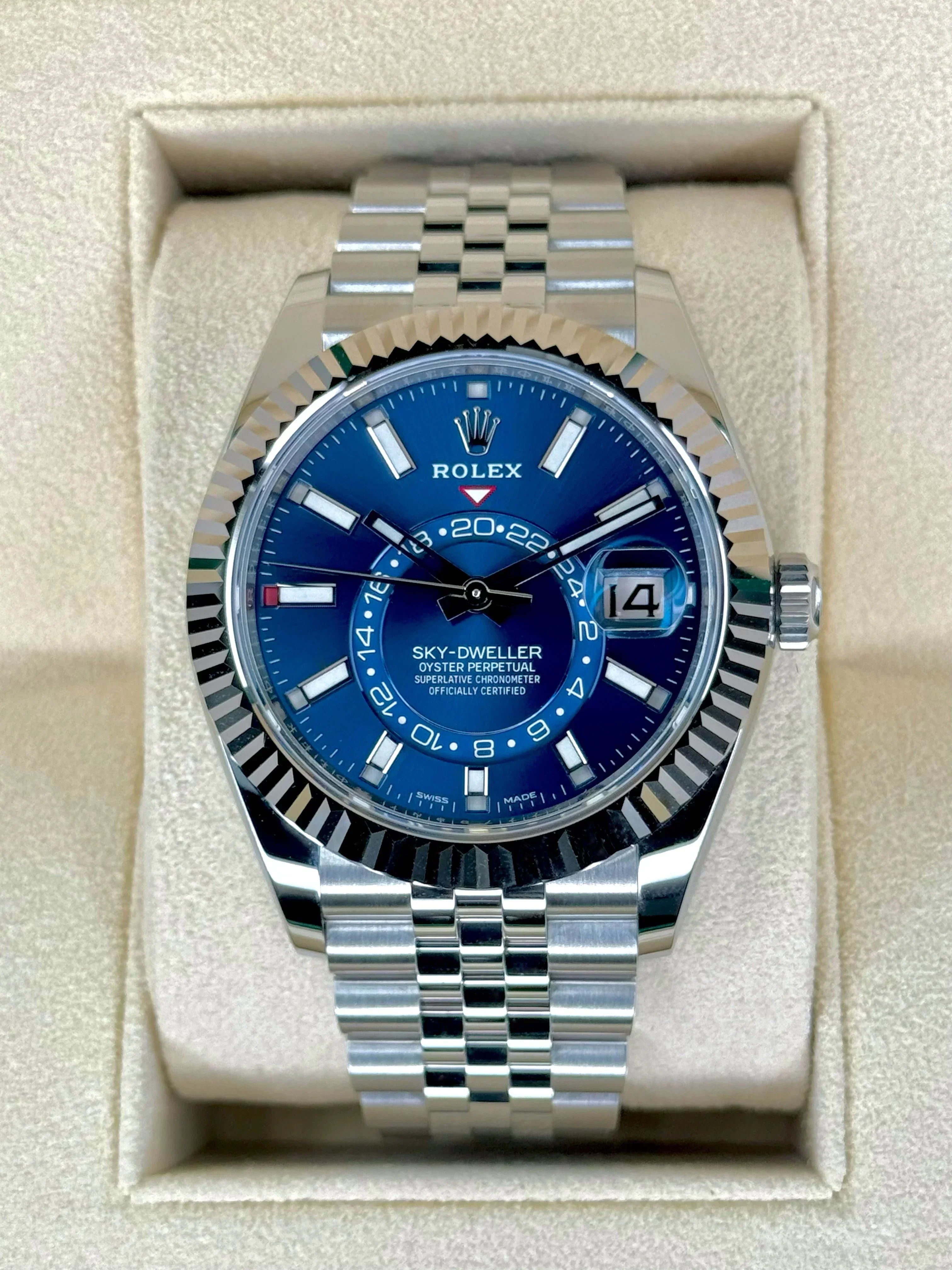 Dweller 42mm Mens Watch